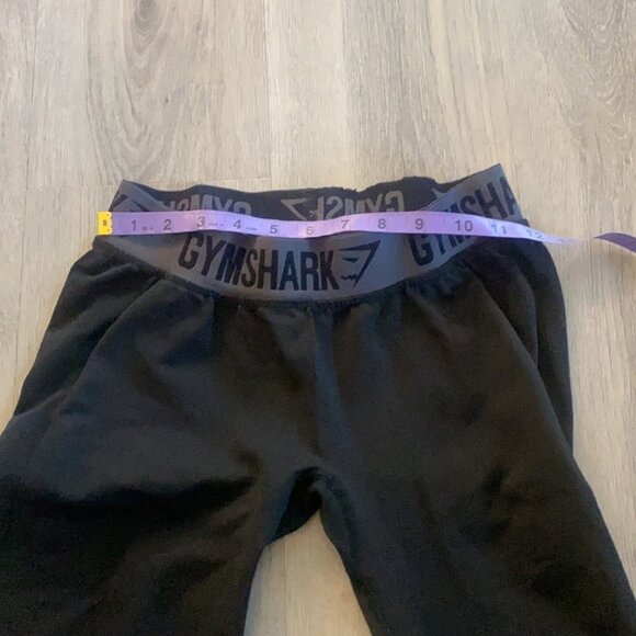 GymShark black Capri length pants - Picture 6 of 12